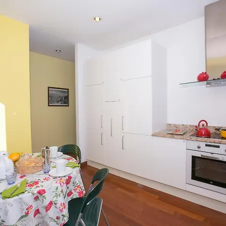 Sleeps 8