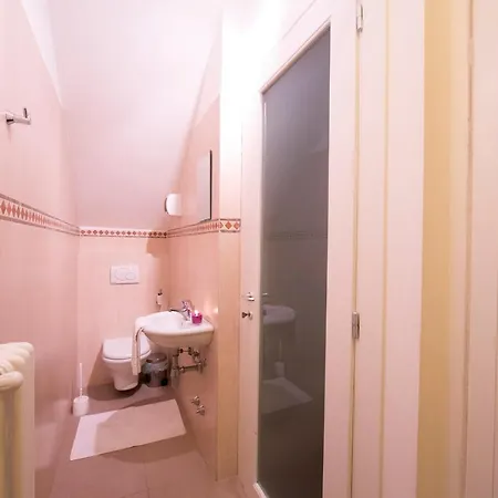 Apartment Sleeps 8
