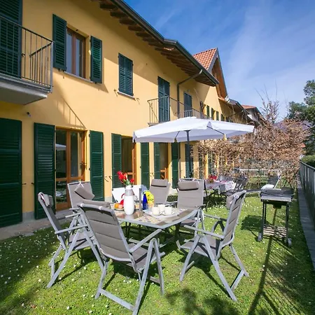 Sleeps 8 Apartment *